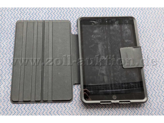 iPad7 mit Hülle geöffnet (Beispielbild)
