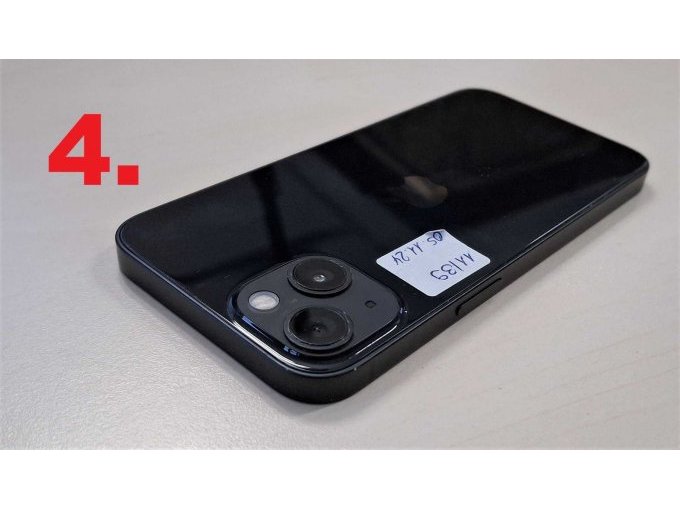 4. iPhone 13, Rückseite