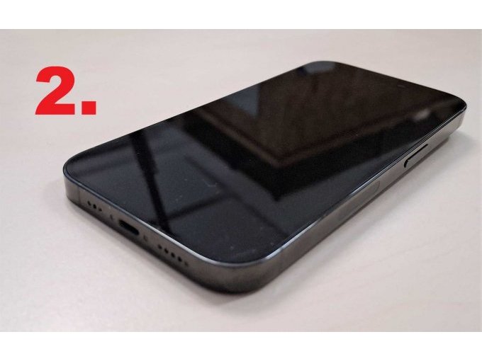 2. iPhone 14 Pro, Display