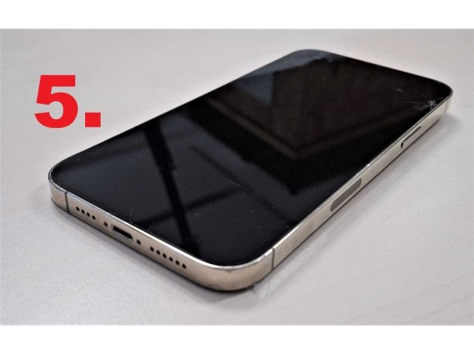 5. iPhone 13 Pro Max, Display