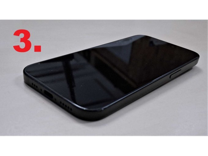 3. iPhone 15, Display