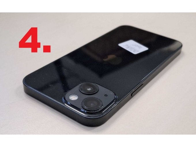 4. iPhone 13, Rückseite