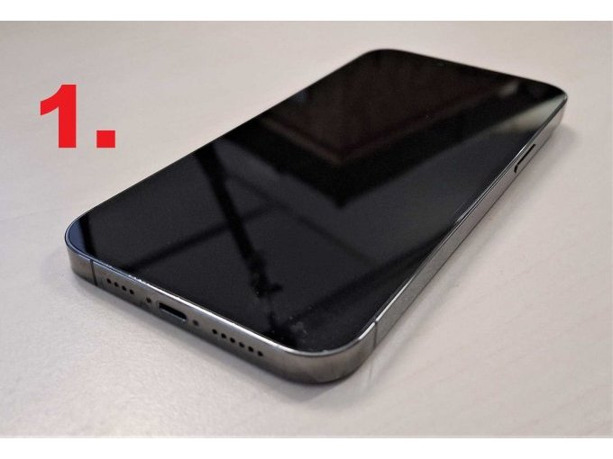 1. iPhone 13 Pro Max, Display