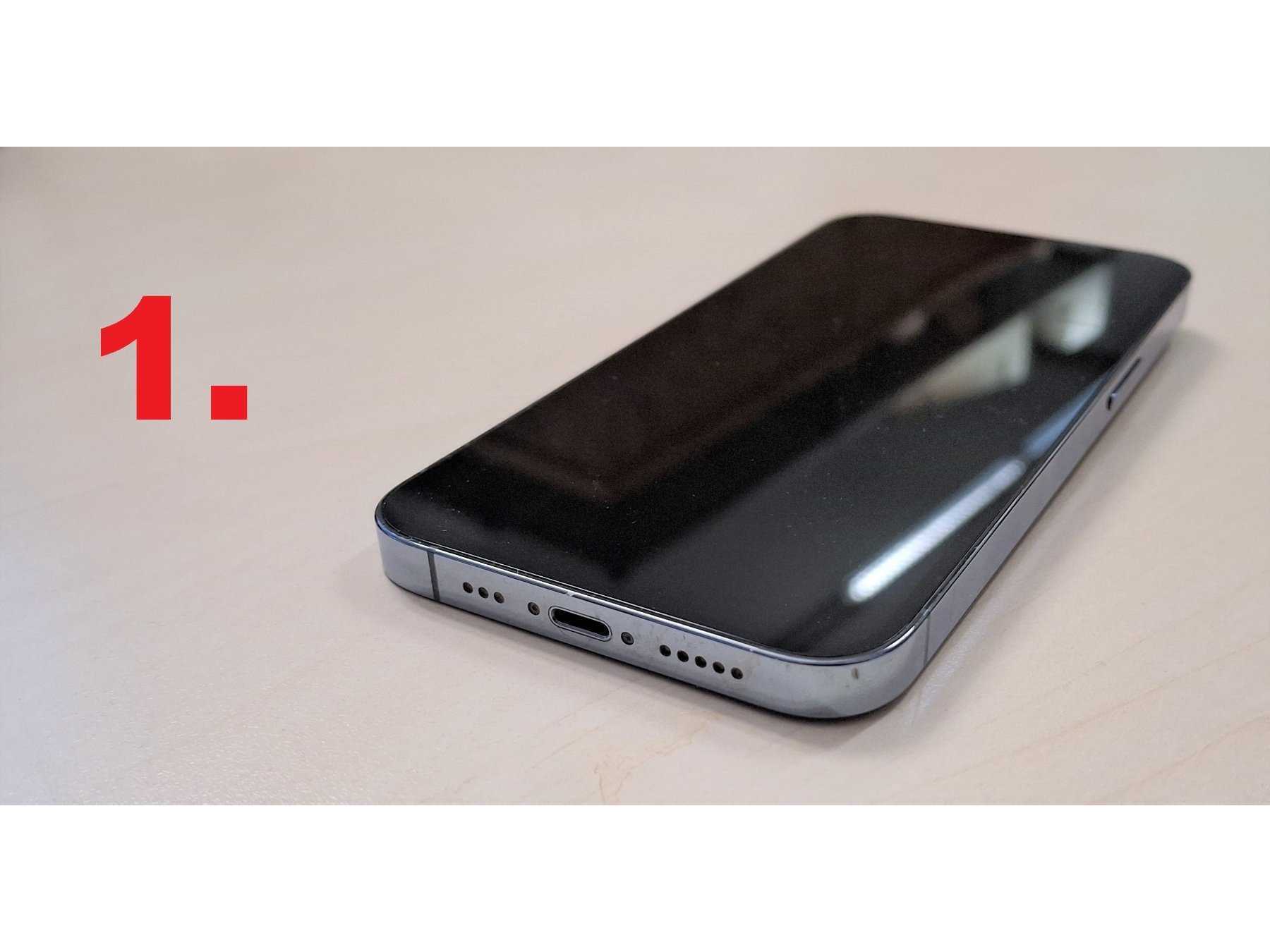 1. iPhone 13 Pro, Display