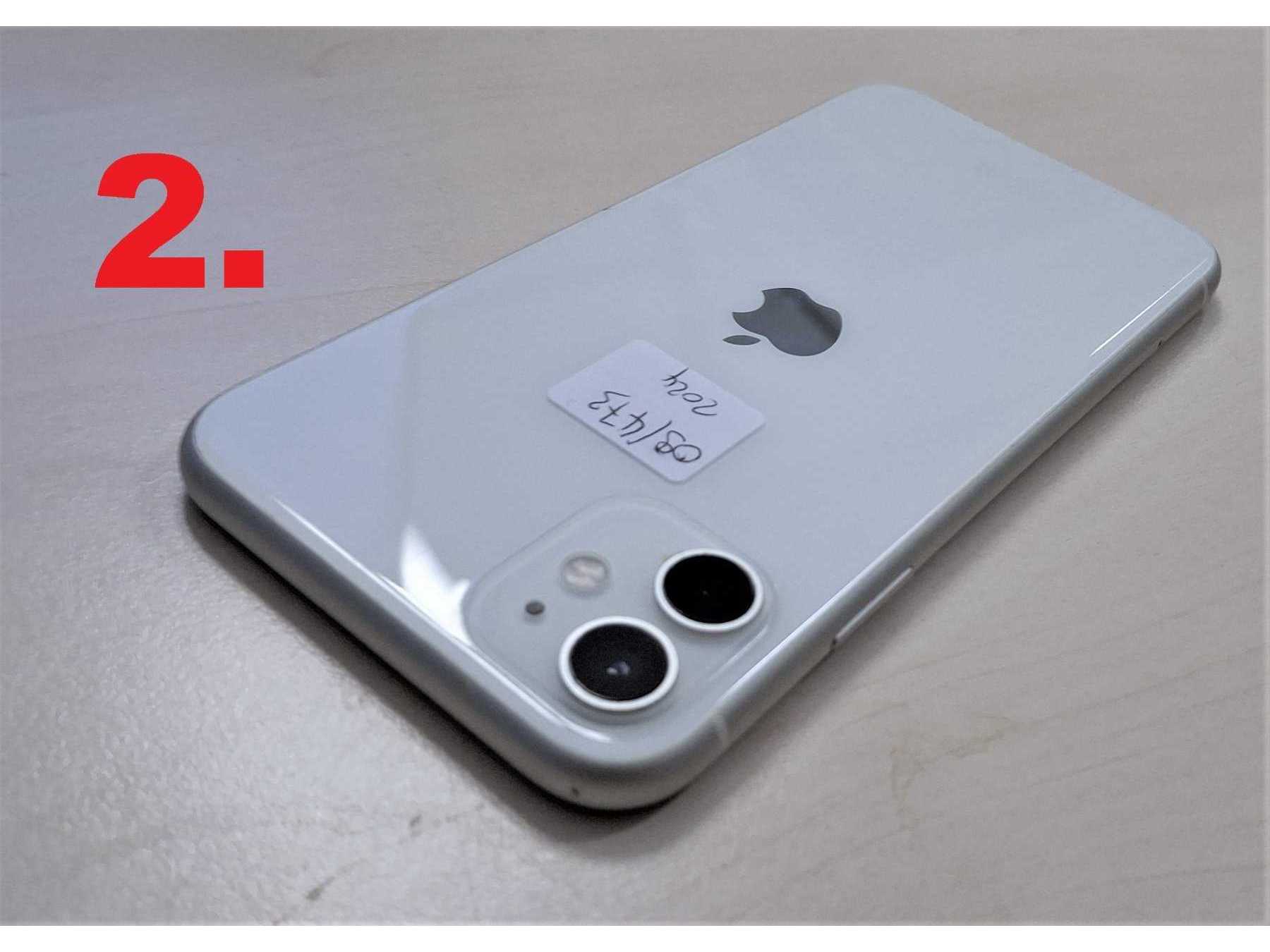 2. iPhone 11, Rückseite