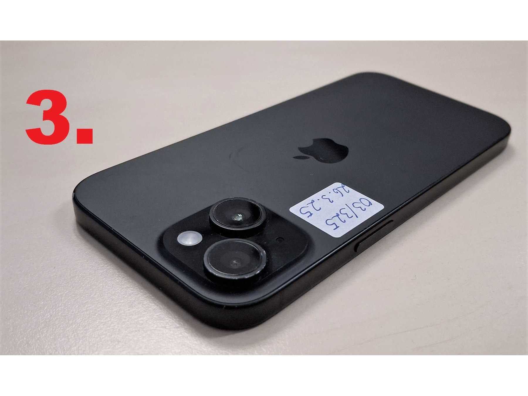 3. iPhone 15, Rückseite