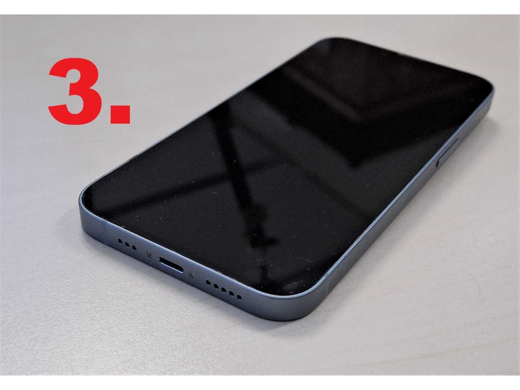 3. iPhone 14, Display