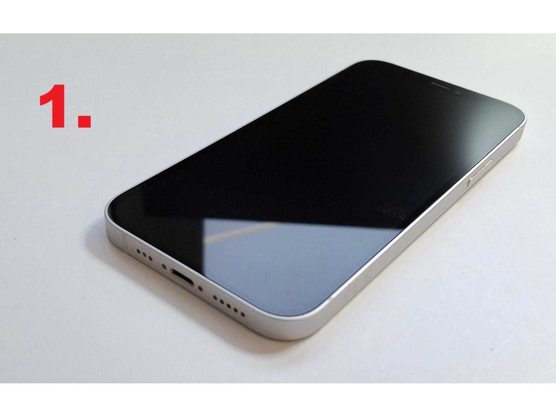 1. iPhone 12, A2403, Display