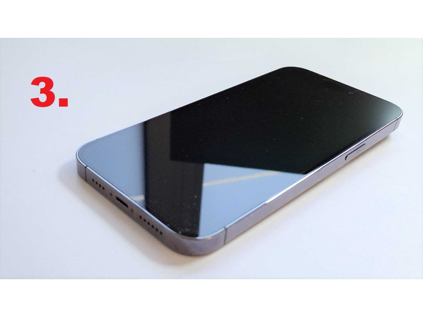 3. iPhone 14 Pro Max, A2894, Display
