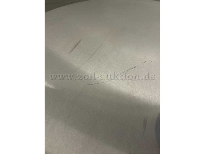 Detailansicht Kratzer in Standfußplatte