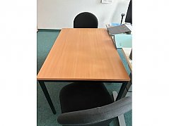 Besprechungstisch 120