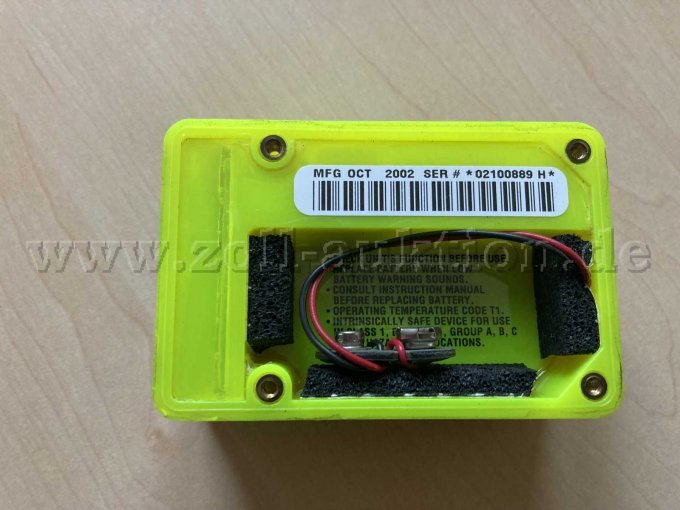Rückseite Batteriefach geöffnet
