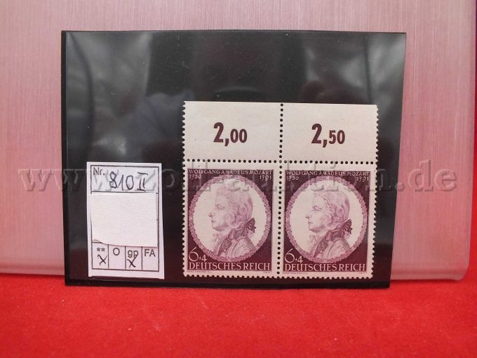 Detailaufnahme der Briefmarken
Michel Katalog Nr. 810 II