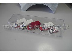 Busch 1:87 Modellautos 41826, 41829, 41818, 41814 und 44655 Gesamtansicht im Schaukasten