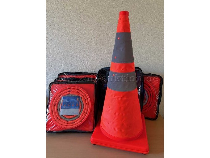 Ansicht mit aufgestellten Kegel