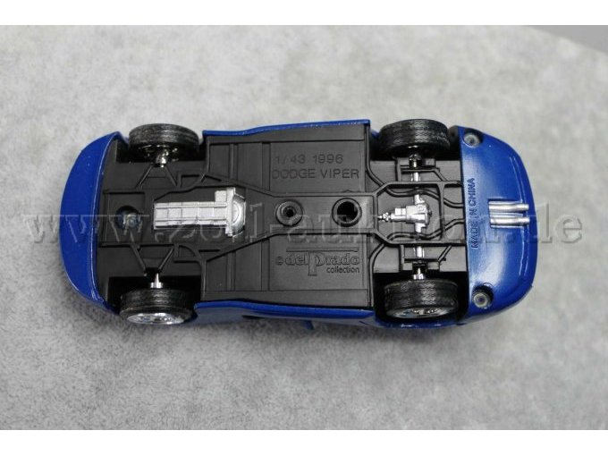 1996 Dodge Viper Ansicht von unten