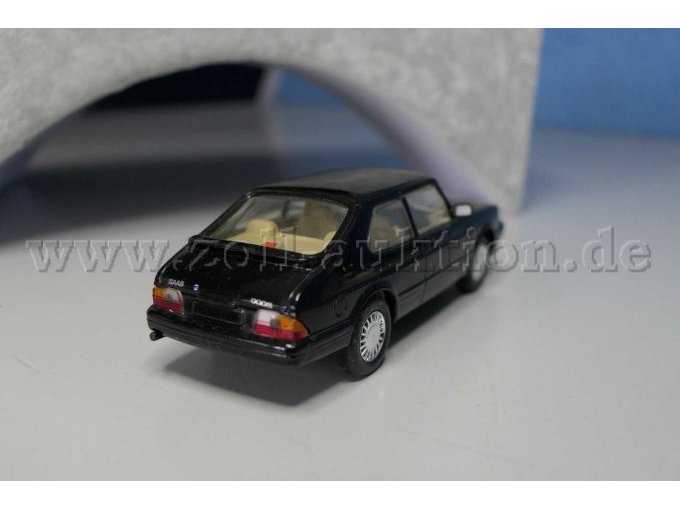 1989 SAAB 900S Ansicht von hinten