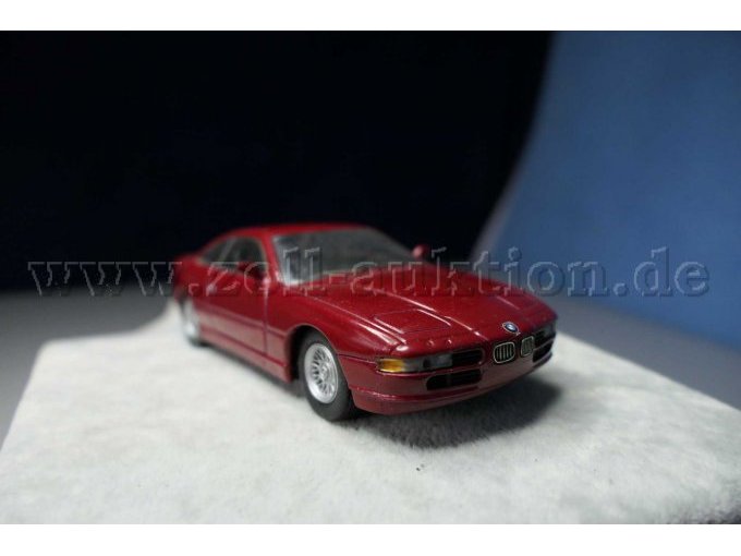 1990 BMW 850i Ansicht von vorne