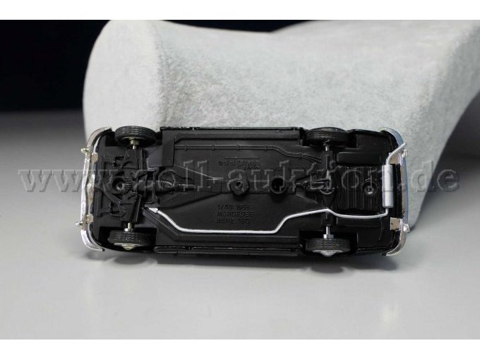 1956 Mercedes Benz 180 Ansicht von unten