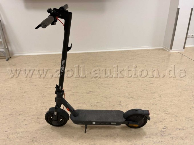 5 E-Scooter im Konvolut, verschiedene Marken – foto 3 – kavel bij Zoll-Auktion, Hamburg