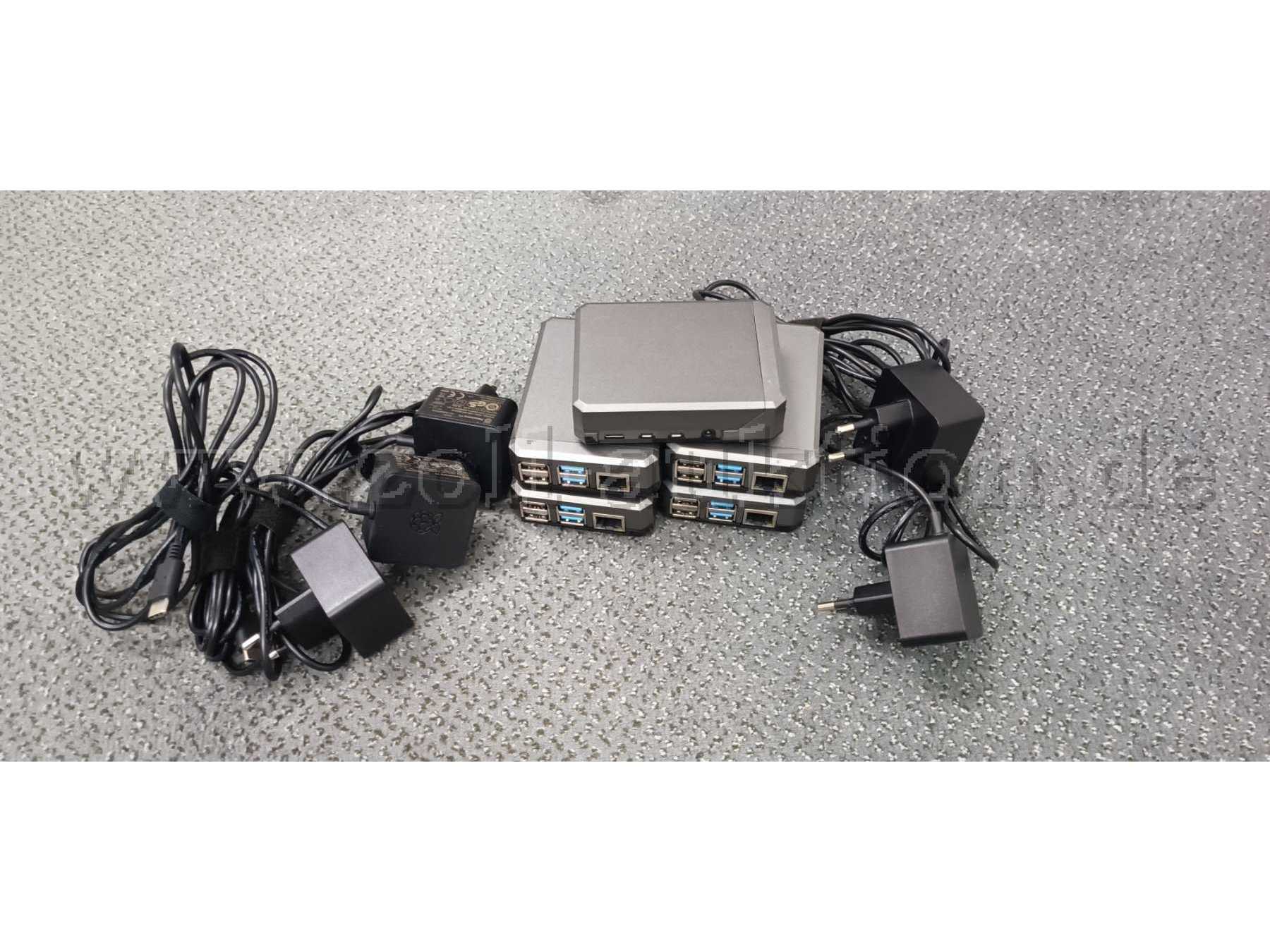 Zoll-Auktion - 5 Einplatinencomputer (Mini-PC) - Raspberry Pi 4 Model B ...