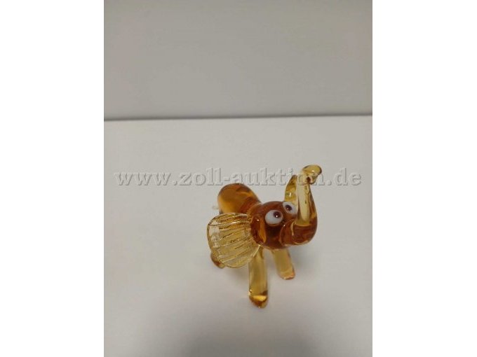 Elefant aus Glas