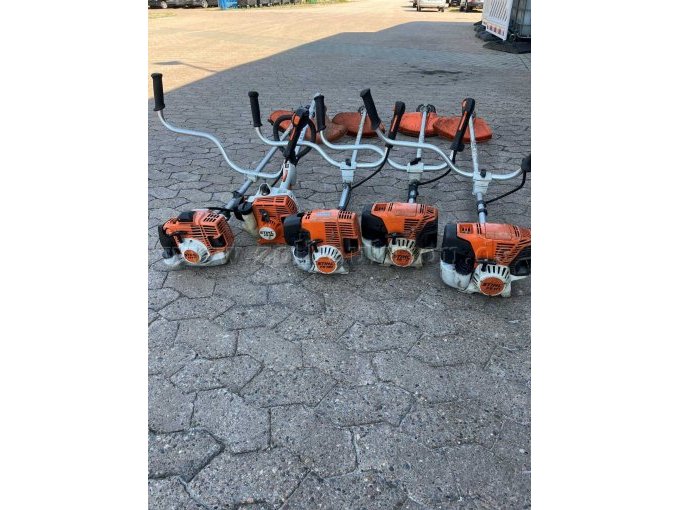 5 Ersatzteilspender: 5x Motorfreischneider, Stihl – kavel bij Zoll-Auktion, Laatzen