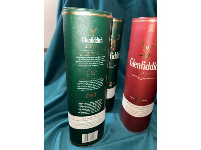 Rückseite Glenfiddich 12 Jahre mit Verpackung