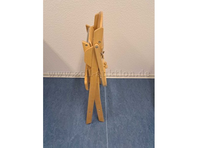 Kinderhochstuhl der Firma roba Baumann GmbH - (zusammengeklappt) Seitenansicht