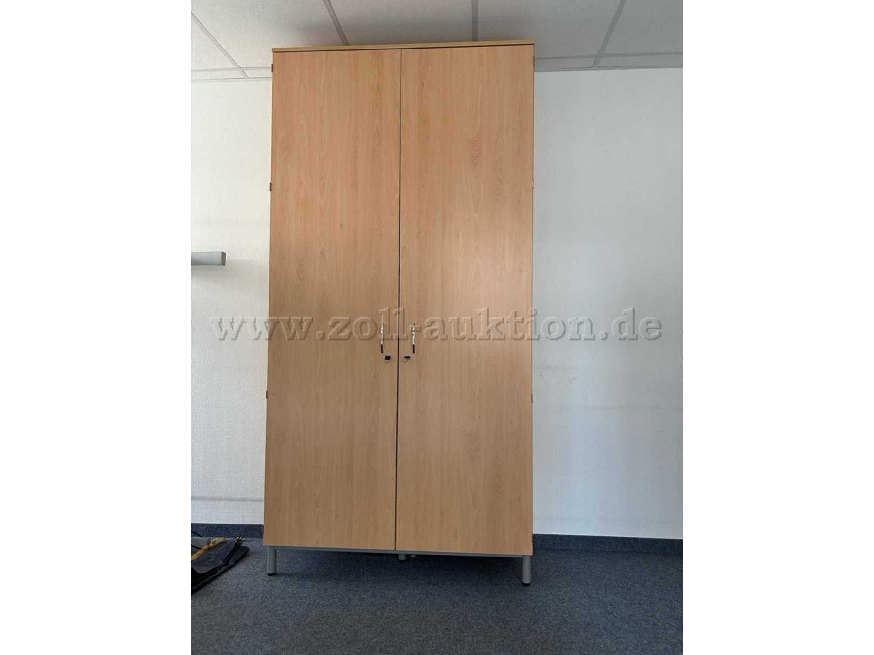 Beipsielbild Kleiderschrank - Frontansicht