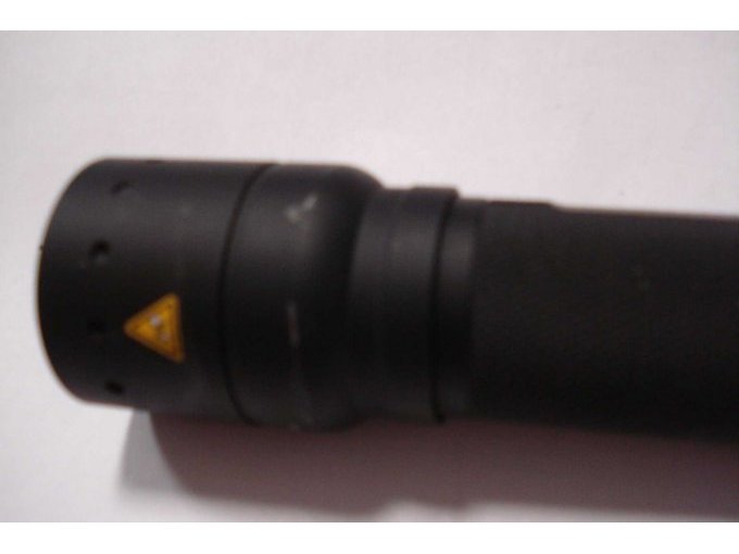 Lackabtragung an der LED.