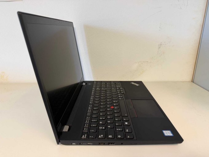 5 Lenovo ThinkPad T590 – 15,6 Zoll (39,6 cm) – inklusive Dockingstation – foto 2 – kavel bij Zoll-Auktion, Berlin