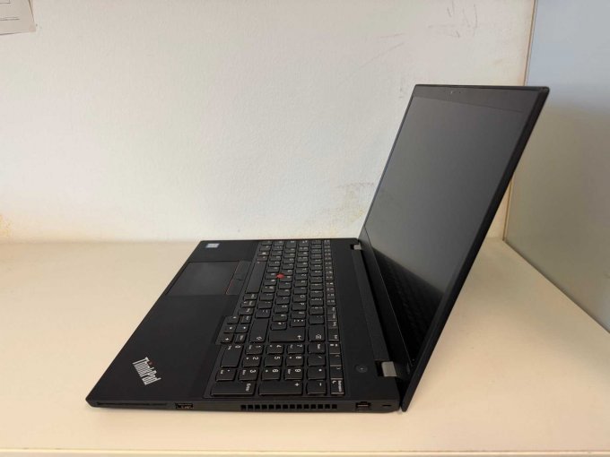 5 Lenovo ThinkPad T590 – 15,6 Zoll (39,6 cm) – inklusive Dockingstation – foto 3 – kavel bij Zoll-Auktion, Berlin