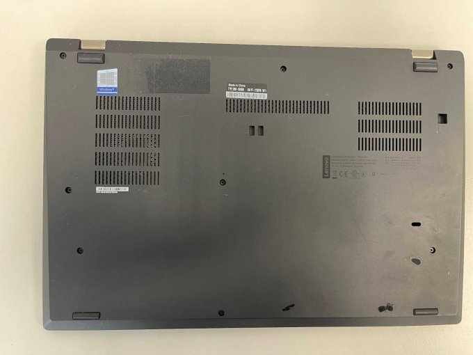 5 Lenovo ThinkPad T590 – 15,6 Zoll (39,6 cm) – inklusive Dockingstation – foto 14 – kavel bij Zoll-Auktion, Berlin