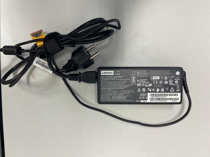 5 Lenovo ThinkPad T590 – 15,6 Zoll (39,6 cm) – inklusive Dockingstation – foto 9 – kavel bij Zoll-Auktion, Berlin