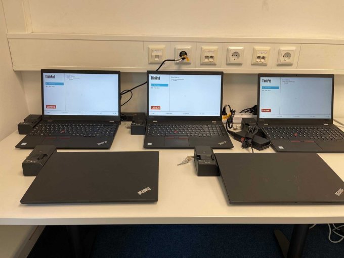 5 Lenovo ThinkPad T590 – 15,6 Zoll (39,6 cm) – inklusive Dockingstation – foto 2 – kavel bij Zoll-Auktion, Berlin