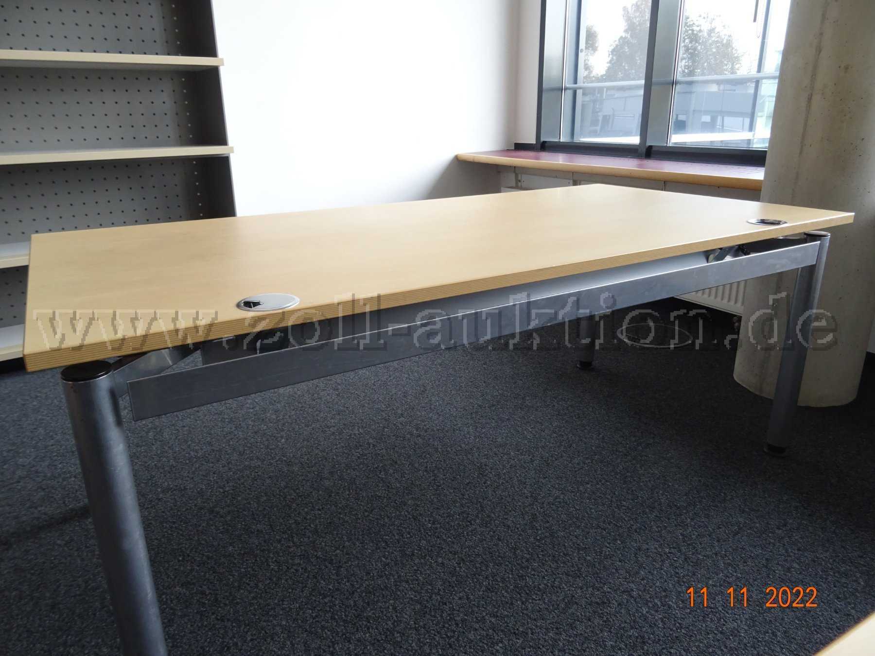 hinten