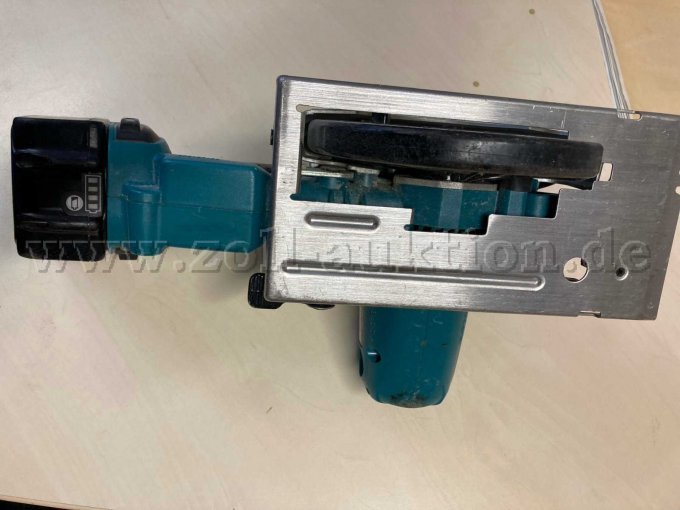 Makita Handkreissäge von unten