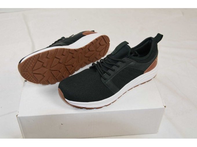 1 Paar grüne Schuhe „UP2 Fashion“ Gr. 43