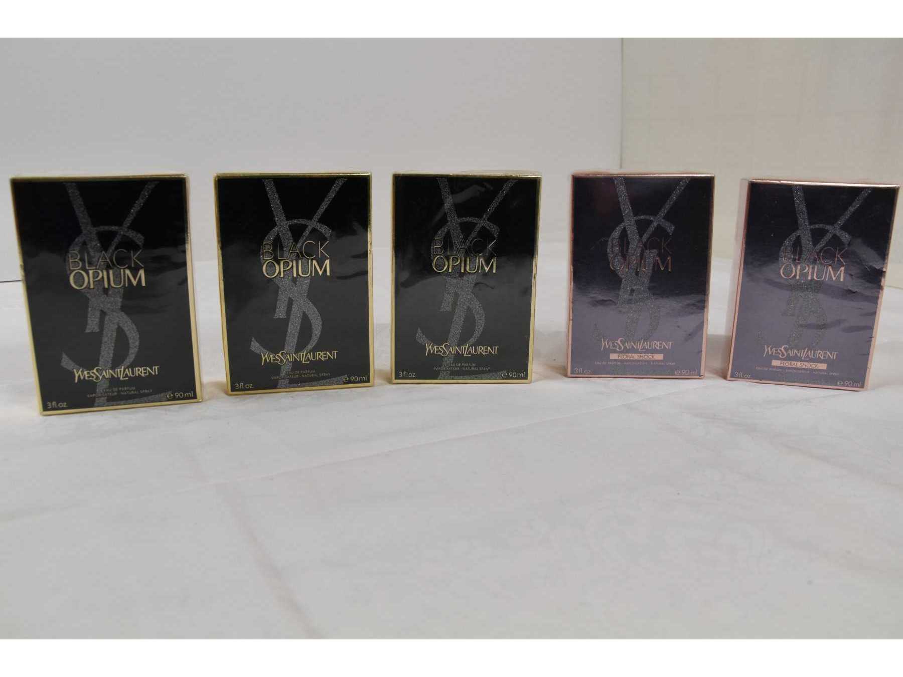 3 Eau de Parfum “Yves Laurent” Black Opium je 90ml und 2 Eau de Parfum “Yves Laurent” Black Opium Floral Shock je 90ml