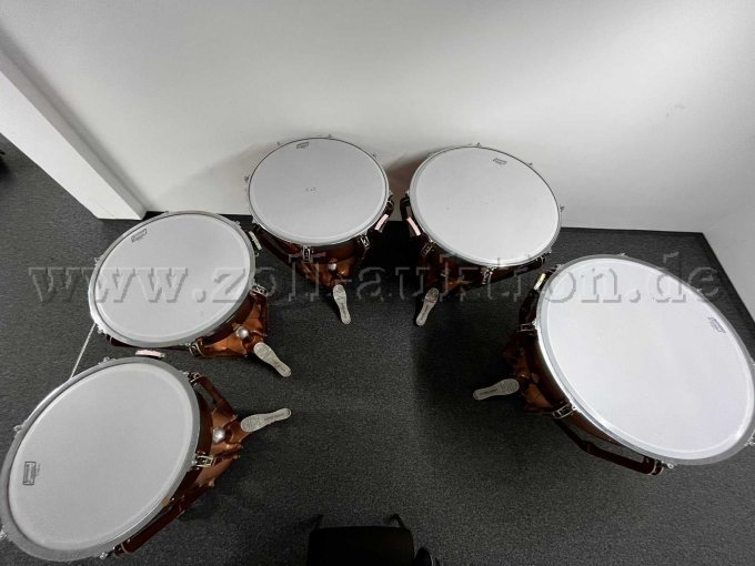 Pauken (5 Stück) Ludwig Professional Symphonic WFL komplette Instrumentenansicht aller 5 Pauken von oben