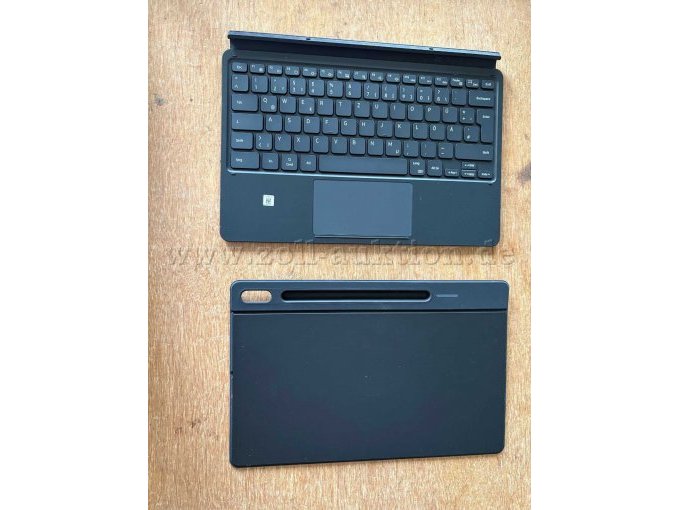 Tastatur und Hülle
