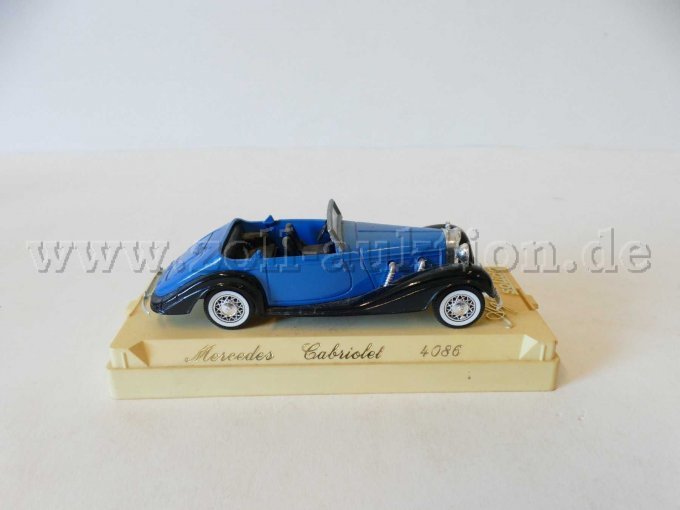 Seitenansicht, 1 Mercedes Cabriolet 4086