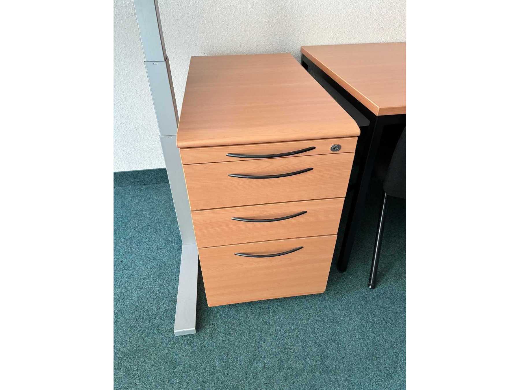 Rollcontainer geschlossen