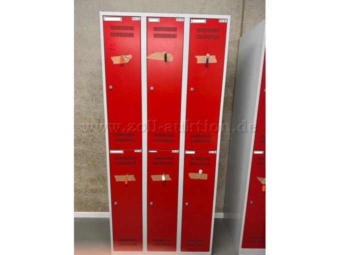 6 Fächer. Schrank ist Identisch mit den anderen