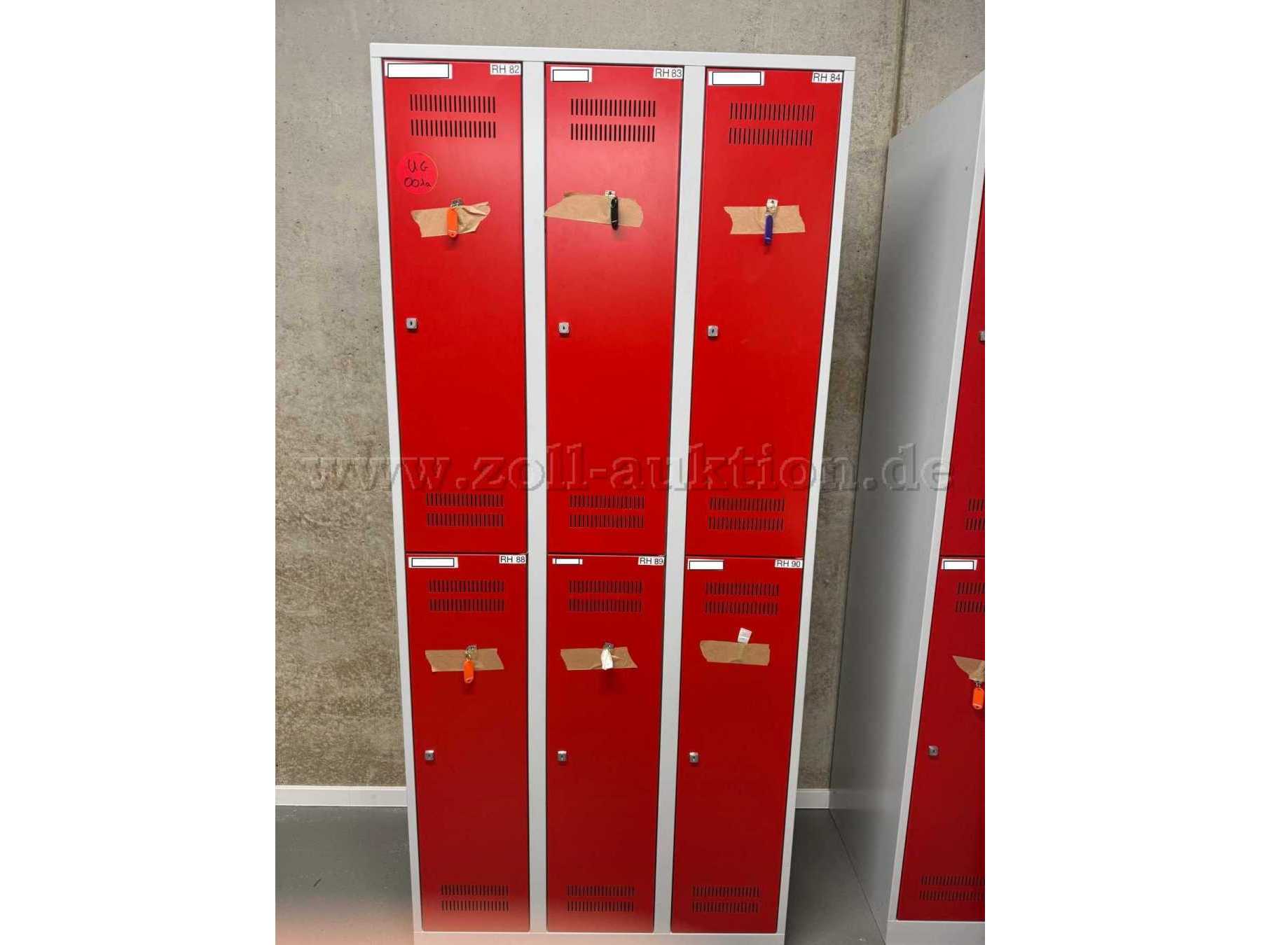 6 Fächer. Schrank ist Identisch mit den anderen