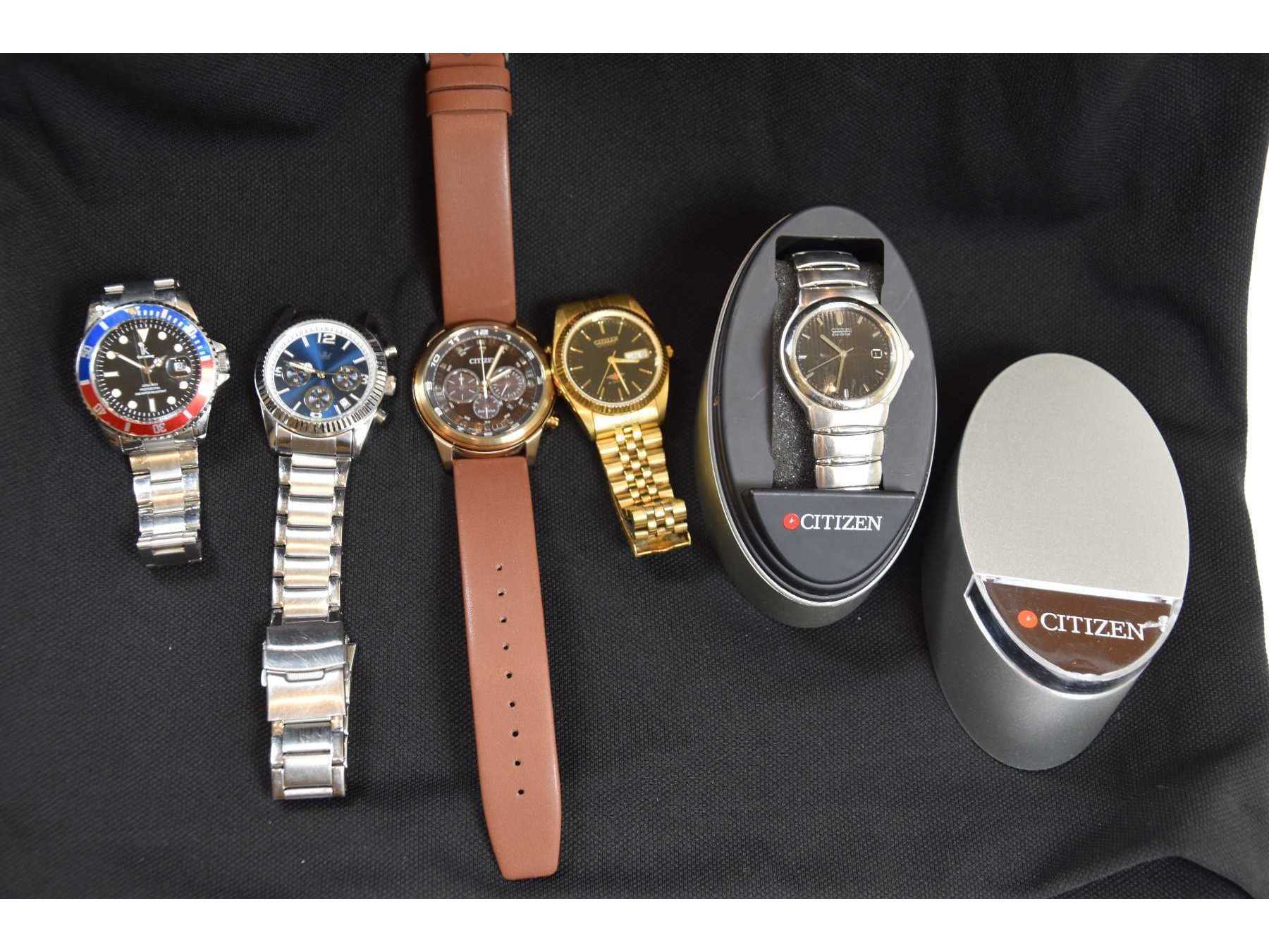 5 gebrauchte Uhren der Hersteller „Citizen“, „Colouring“ u.w.