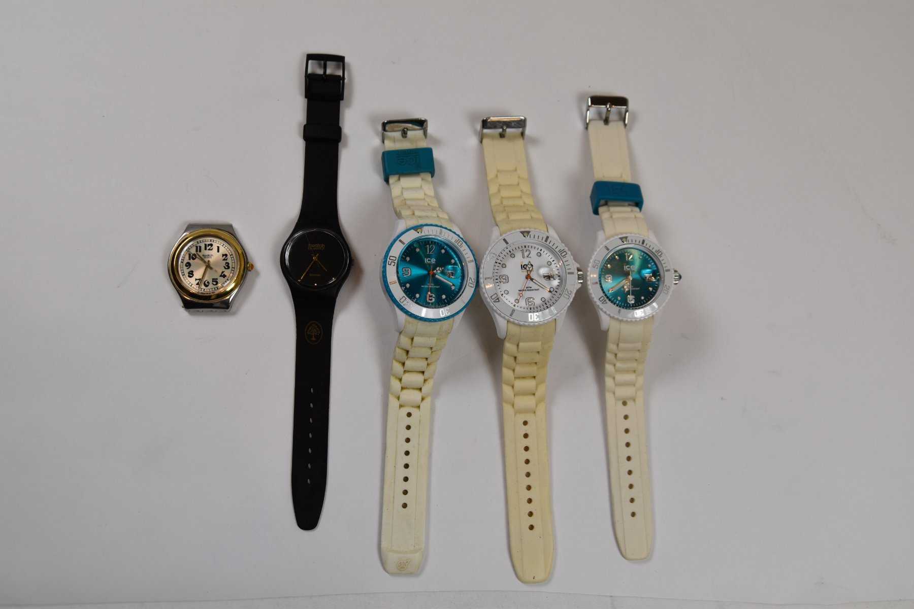 5 używanych zegarków marek "Swatch" & "Ice-Watch"