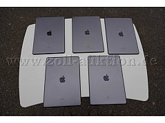 iPads von hinten mit Kratzspuren.