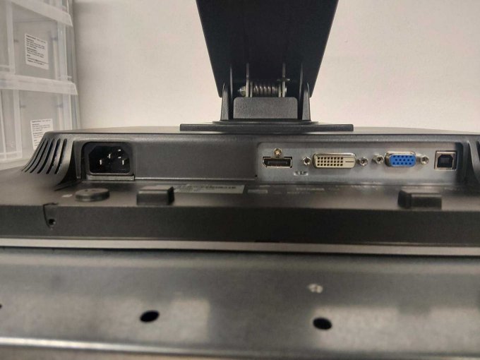 Ansicht HP 190 i PS Anschlüsse